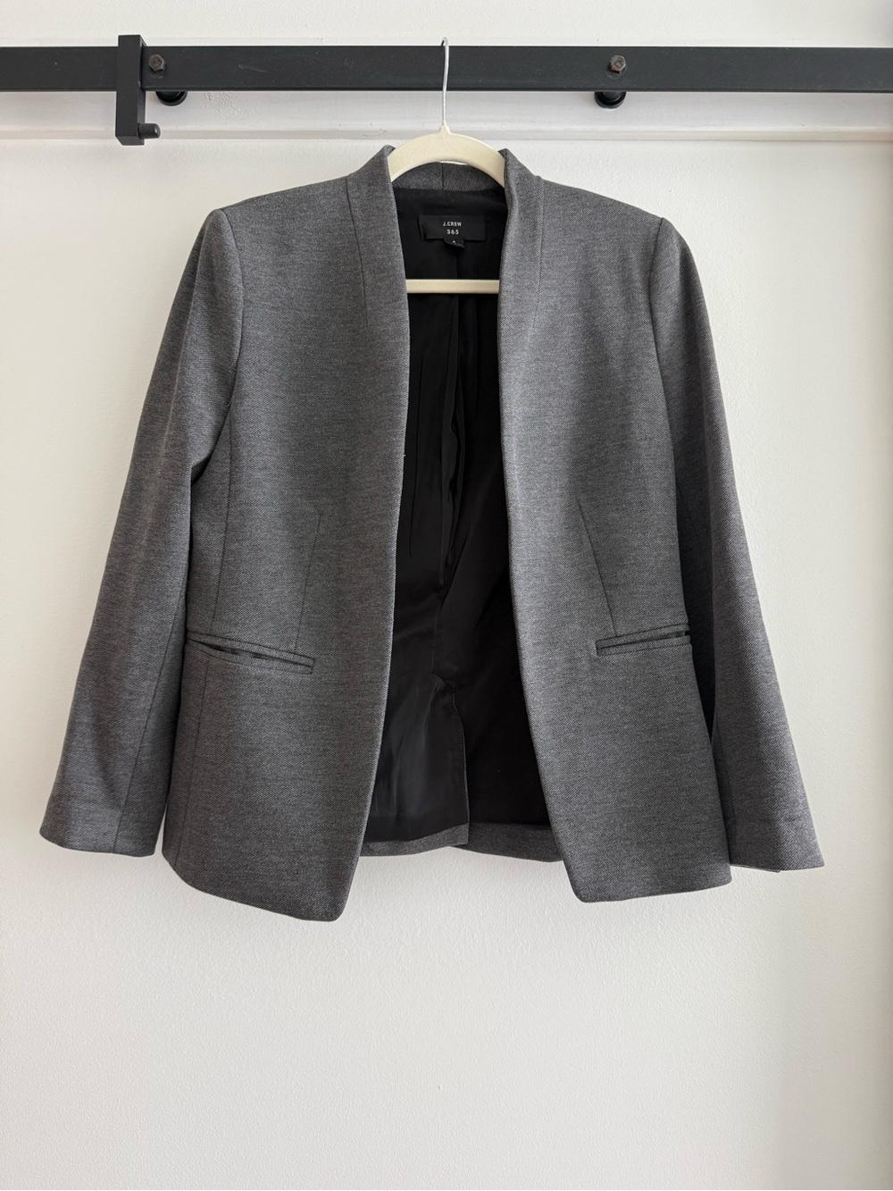 J. Crew 365 Grey Open-Front Collarless Blazer